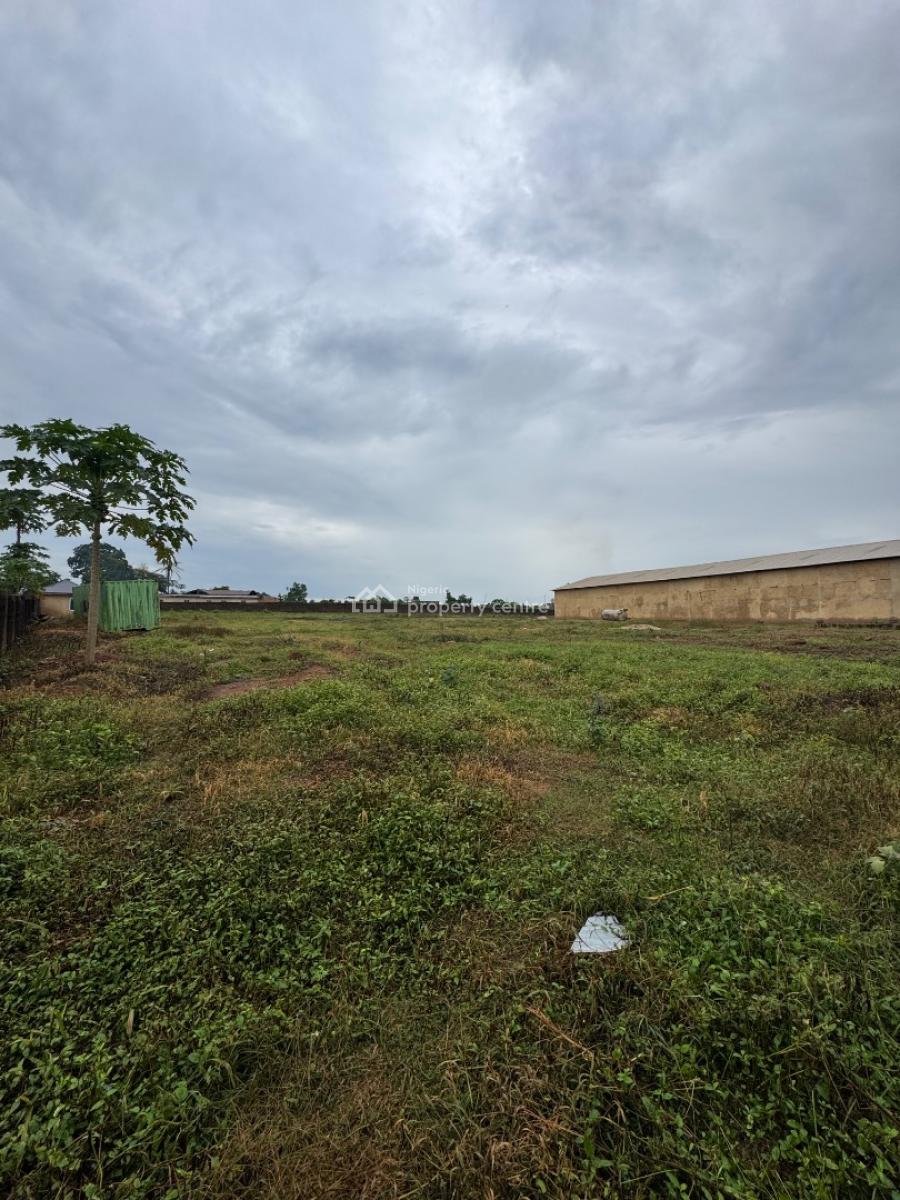 2 Bay Warehouse + Sitting on 10,000 Sqm of Land + Borehore, Light Etc, Industrial Area, Ogere Interchange, Km 46, Ogun, Warehouse for Rent