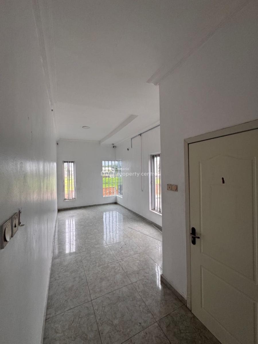 3 Bedroom Detatch Duplex, Lekki Phase 2, Lekki, Lagos, Commercial Property for Rent