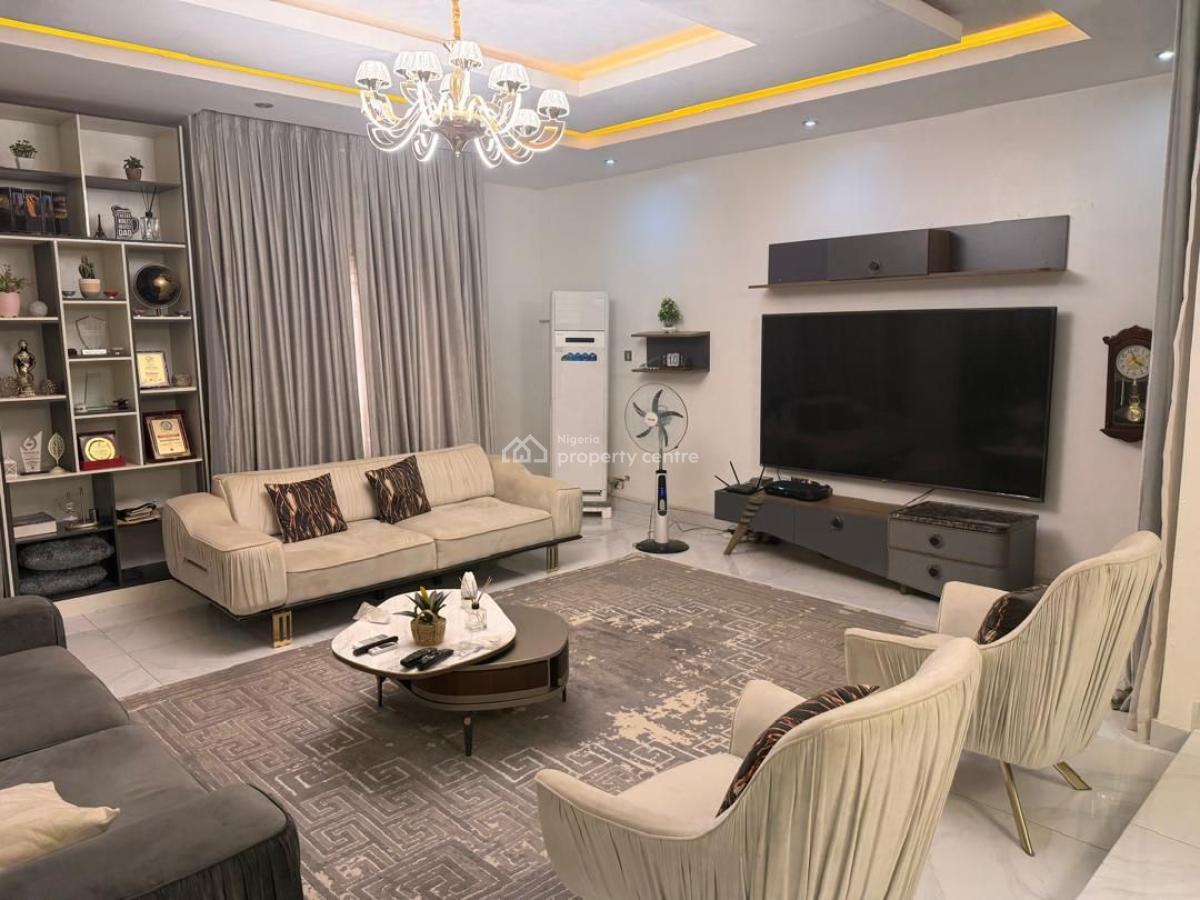 5 Bedrooms Duplex 2 Living +bq, Guzape District, Abuja, Detached Duplex for Sale