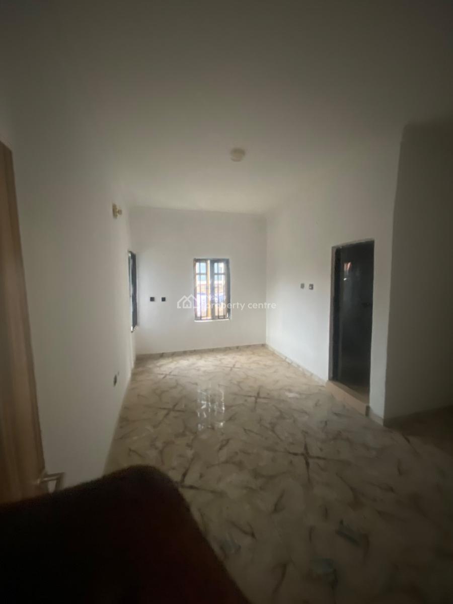 a Lovely 3 Bedroom Apartment, Willtop Estate , Omitoro, Ikorodu, Lagos, Flat / Apartment for Rent
