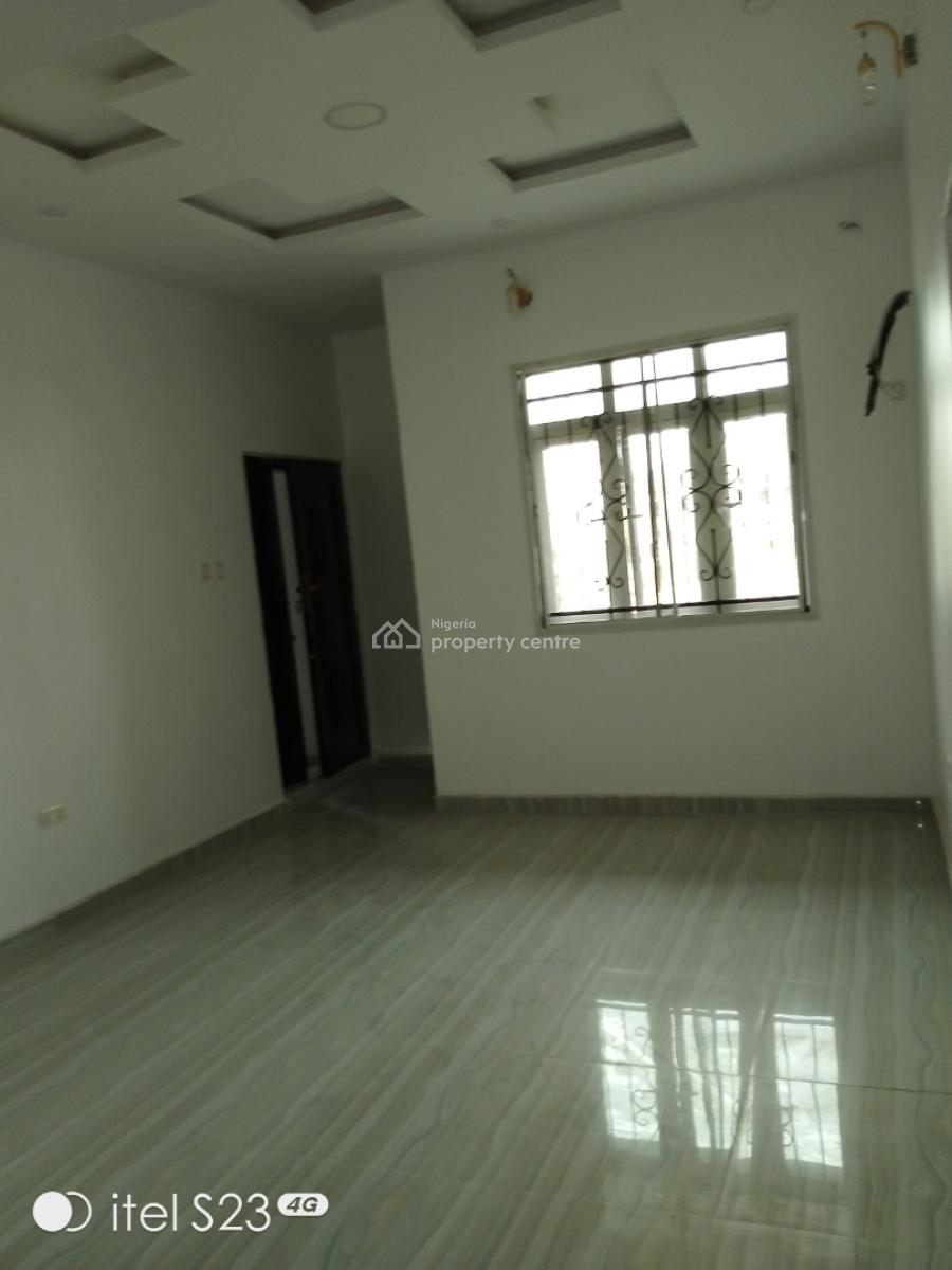 New House 2 Bedroom Flat with P.o.p, Ginti After Elepe Ijede Road Ikorodu Lagos, Ikorodu, Lagos, Flat / Apartment for Rent