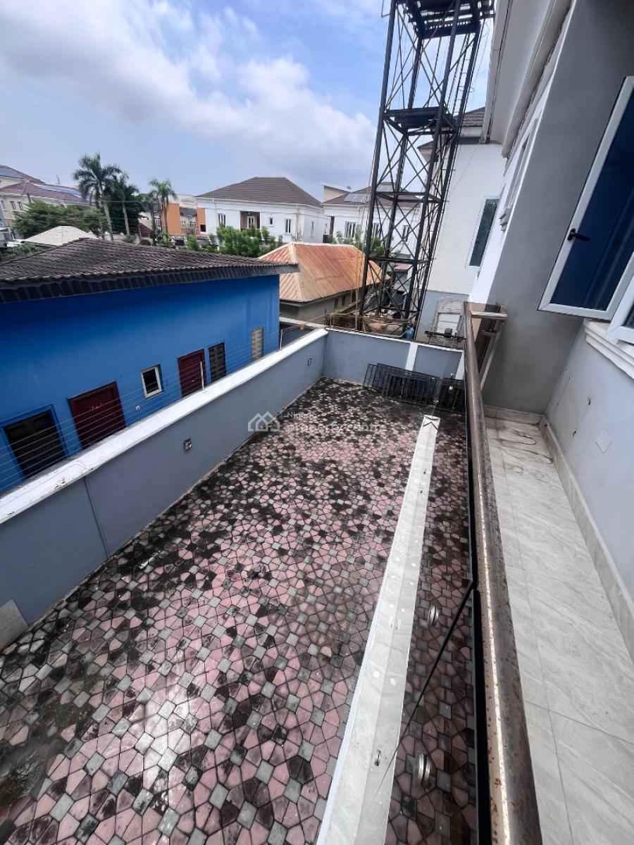 a Very Nice 3-bedroom Apartment, U 3 Estate  Lekki Right Lagos, Lekki Phase 1, Lekki, Lagos, Flat / Apartment for Rent