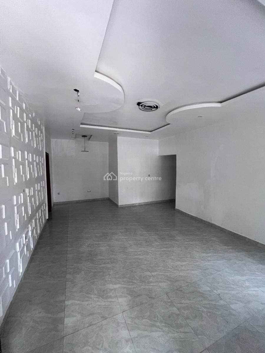 a Very Nice 3-bedroom Apartment, U 3 Estate  Lekki Right Lagos, Lekki Phase 1, Lekki, Lagos, Flat / Apartment for Rent