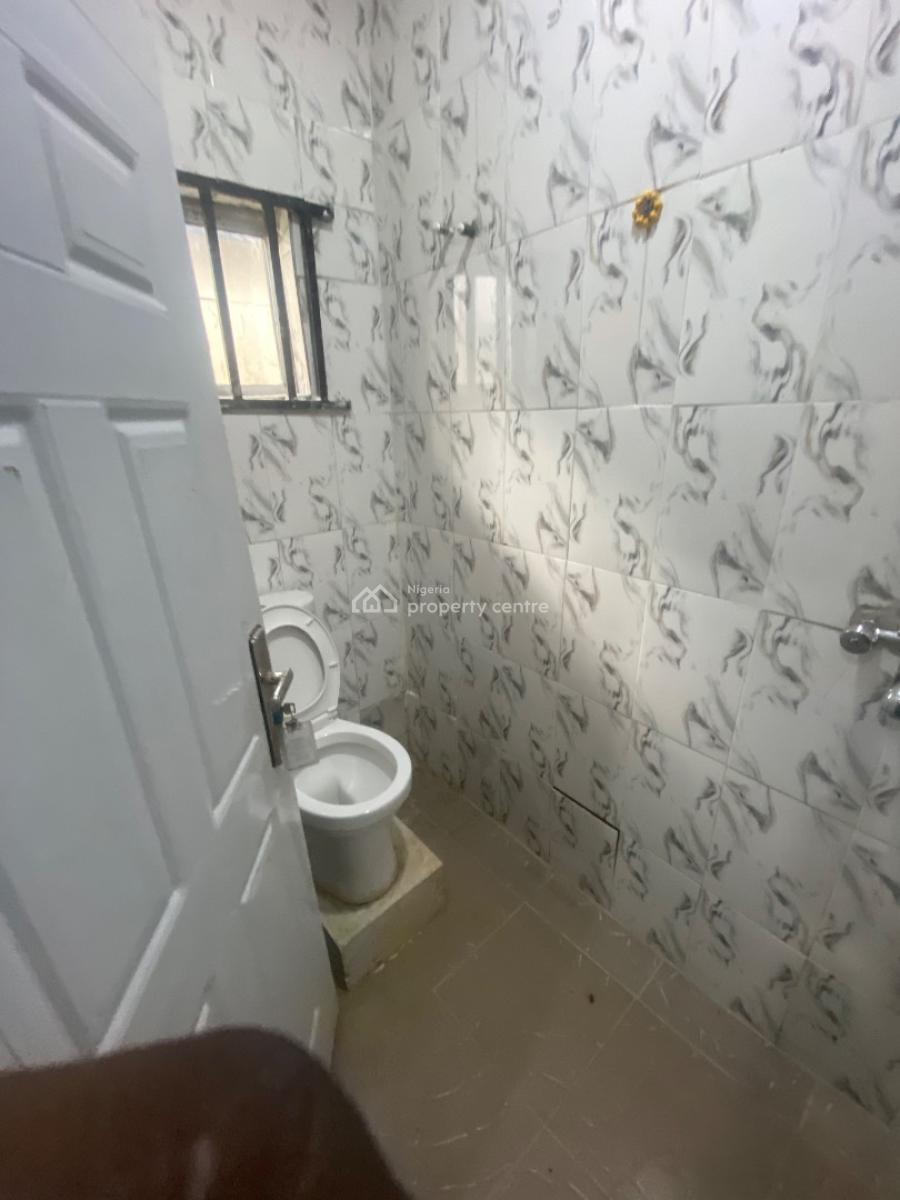 a Lovely Fully Serviced and Furnished 3 Bedroom, Willtop Estate , Omitoro, Ikorodu, Lagos, House for Sale