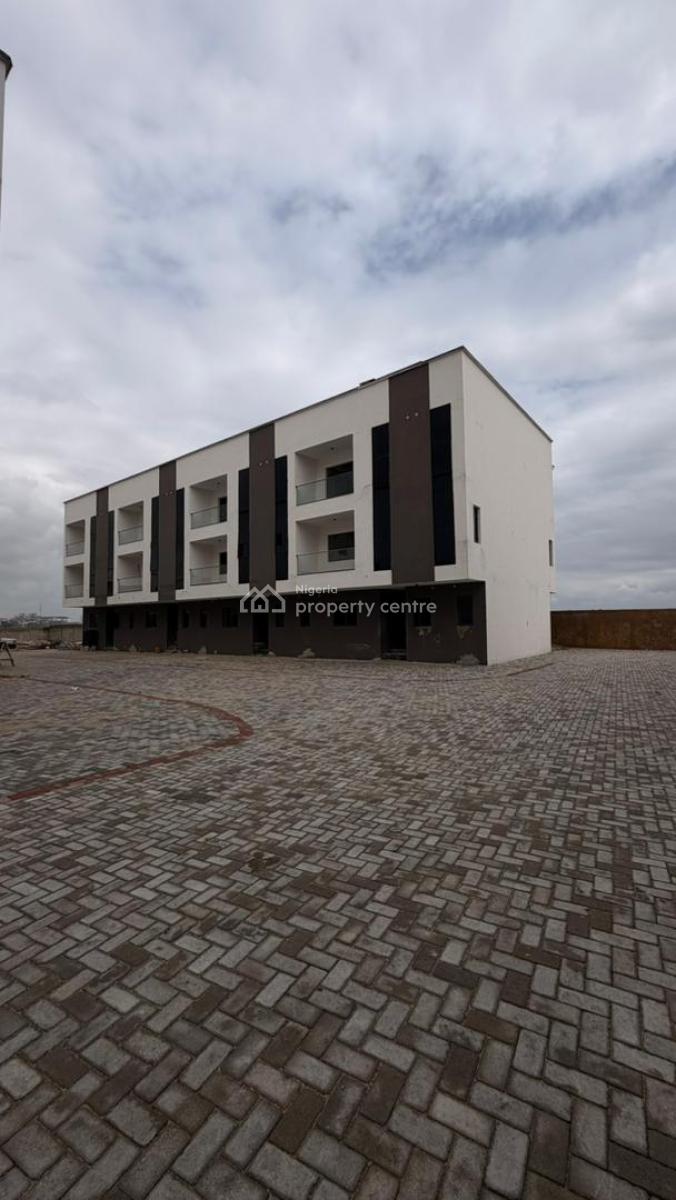 4 Bedroom Terrace Duplex with a Bq, Lagoon District, Lekki Foreshore, Lekki Phase One, Lekki Phase 1, Lekki, Lagos, Terraced Duplex for Sale