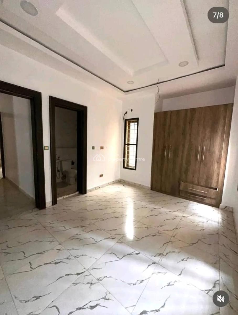 Standard 3 Bedroom Flat on The Ground Floor, Katampe (main), Katampe, Abuja, Flat / Apartment for Rent