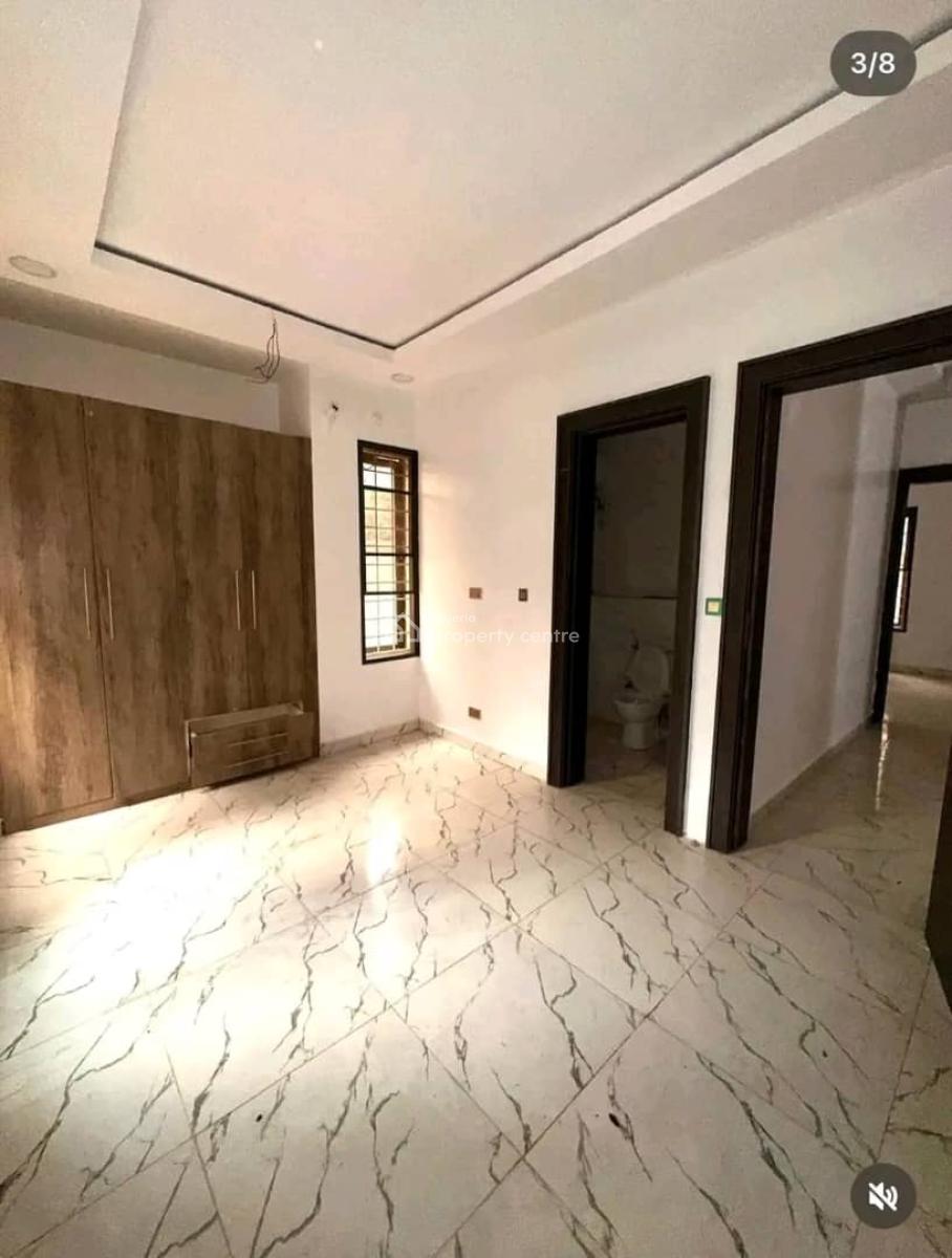 Standard 3 Bedroom Flat on The Ground Floor, Katampe (main), Katampe, Abuja, Flat / Apartment for Rent