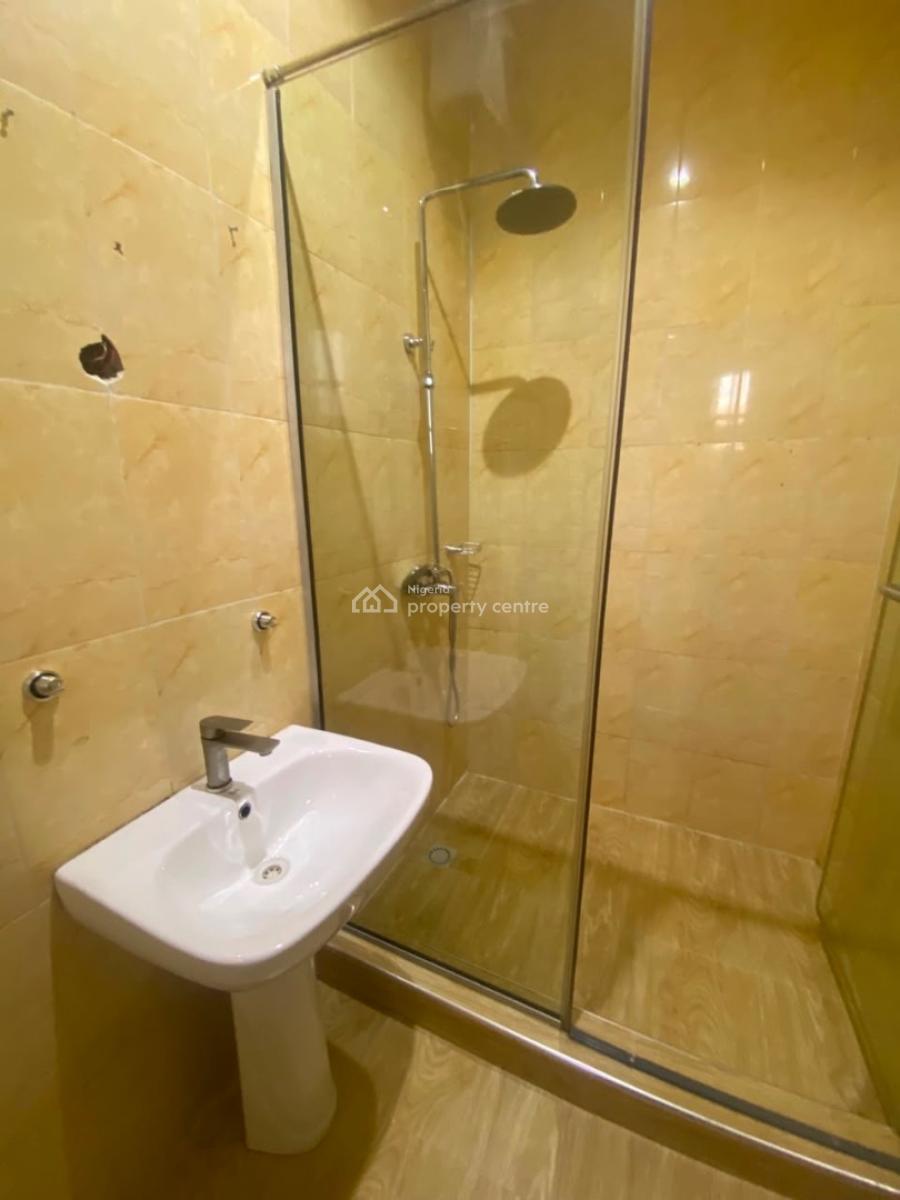 3 Bedroom Apartment, Lekki Phase 1, Lekki, Lagos, Flat / Apartment for Rent