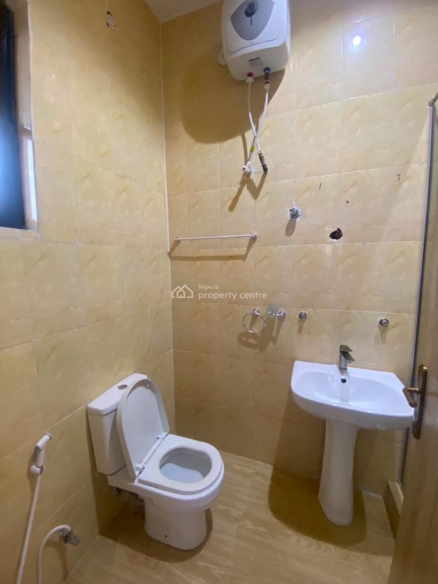 3 Bedroom Apartment, Lekki Phase 1, Lekki, Lagos, Flat / Apartment for Rent