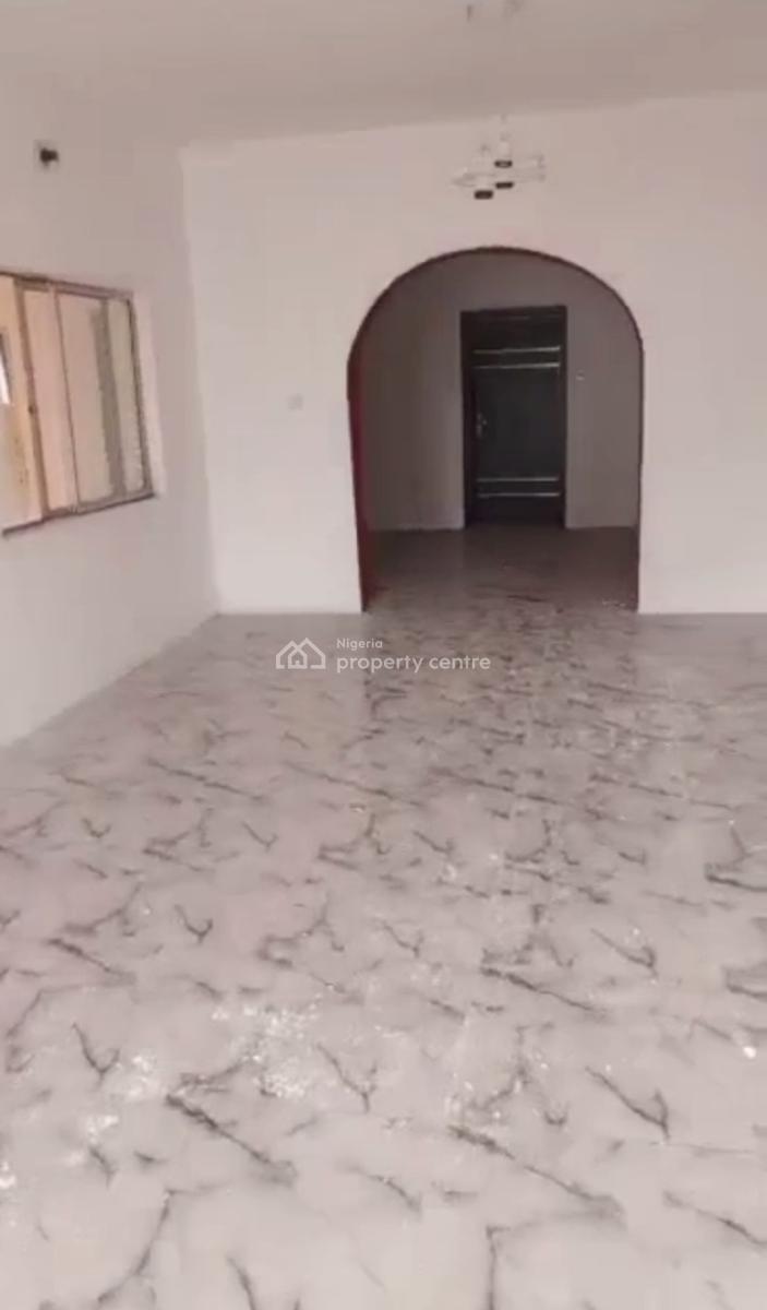 Lovely Newly Renovated 3 Bedroom Apartment, Adekunle, Ebute Metta East, Yaba, Lagos, Flat / Apartment for Rent