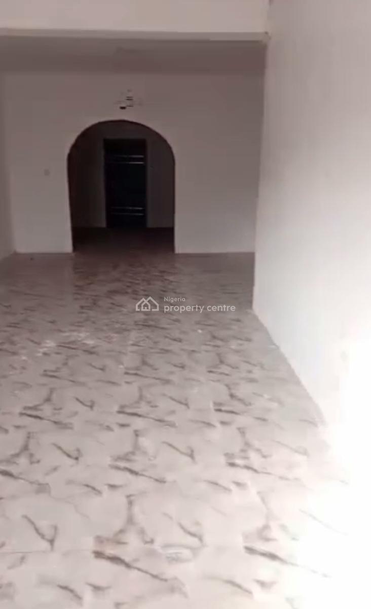 Lovely Newly Renovated 3 Bedroom Apartment, Adekunle, Ebute Metta East, Yaba, Lagos, Flat / Apartment for Rent