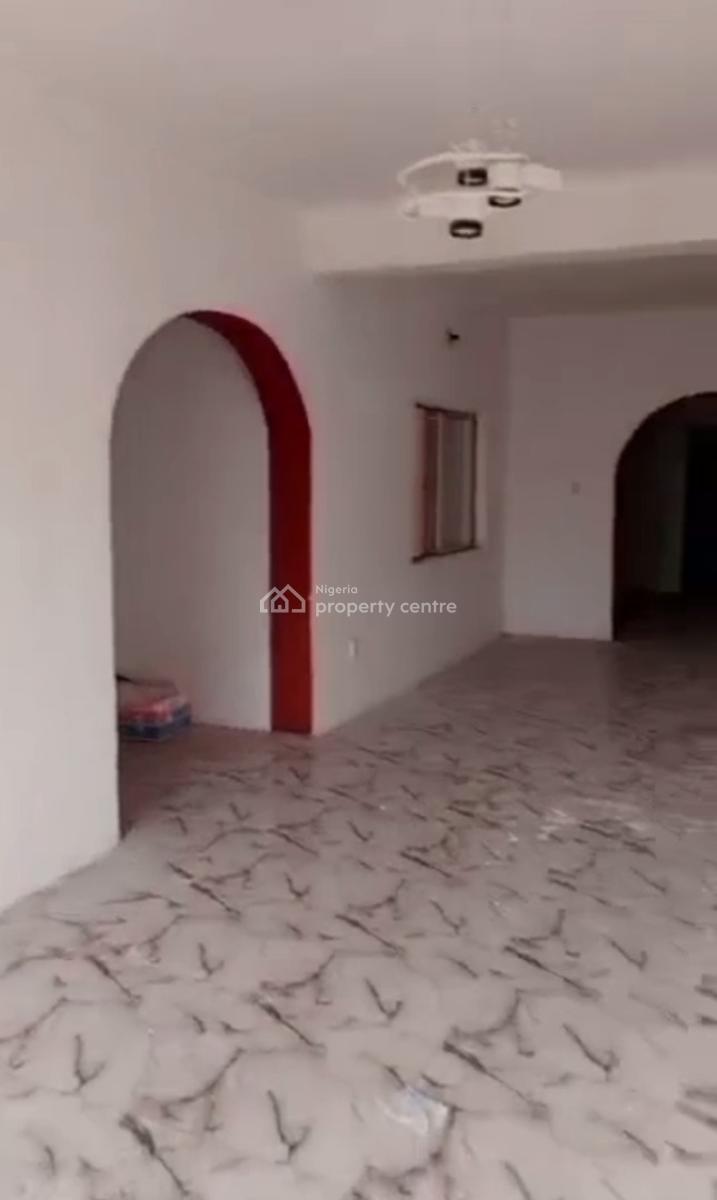 Lovely Newly Renovated 3 Bedroom Apartment, Adekunle, Ebute Metta East, Yaba, Lagos, Flat / Apartment for Rent