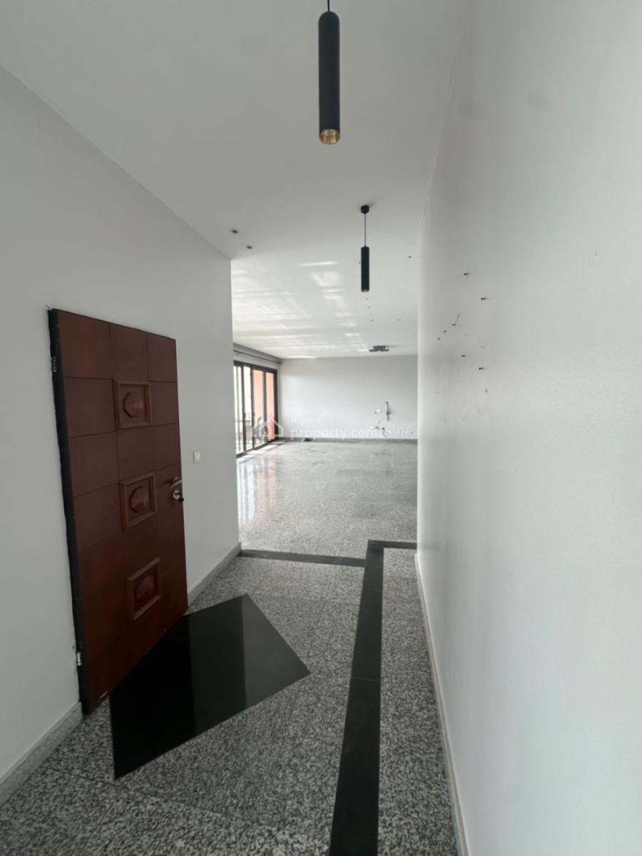 Serviced Four Bedroom Penthouse with One Room Bq, Ocean Parade, Banana Island, Ikoyi, Lagos, Flat / Apartment for Rent