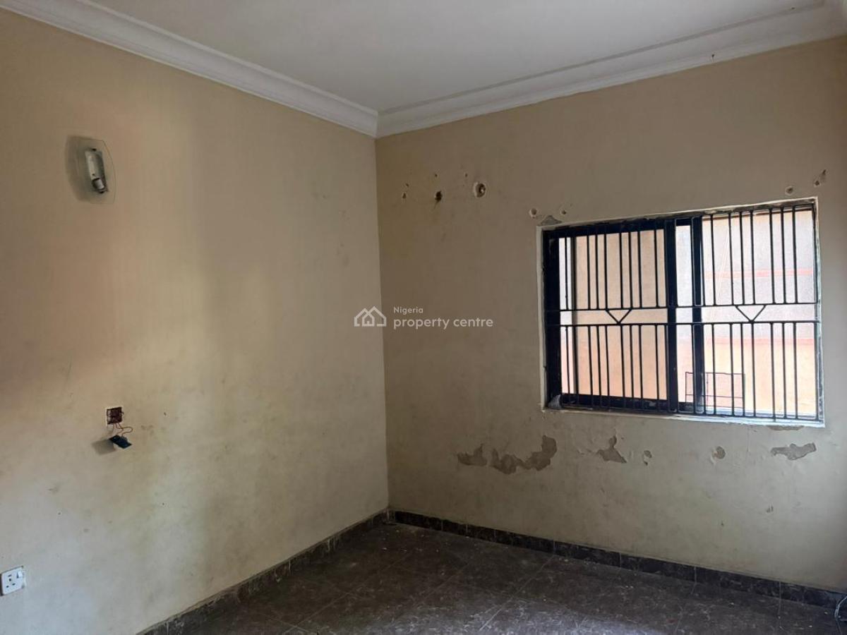 Serviced 3 Bedroom Apartment on The Ground Floor, Near Piccadilly Hotel, Agungi, Lekki, Lagos, Flat / Apartment for Rent