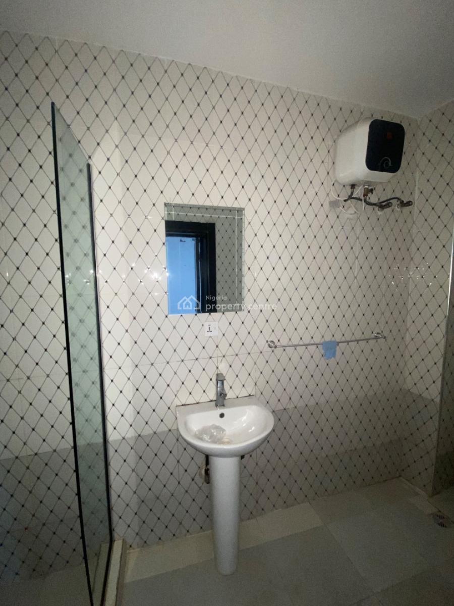 Well Fitted 2 Bedroom  Apartment, Osapa London, Osapa, Lekki, Lagos, Flat / Apartment for Rent