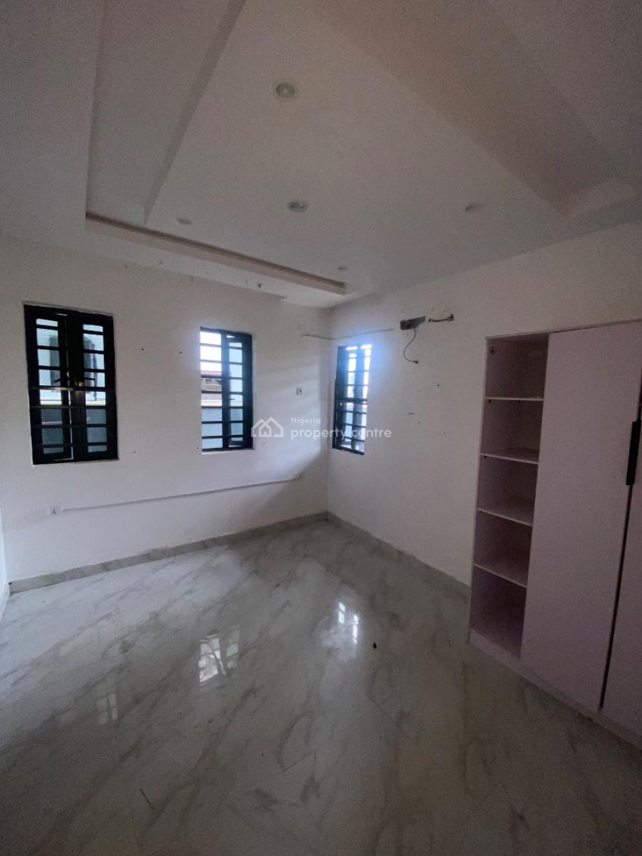 Well Fitted 2 Bedroom  Apartment, Osapa London, Osapa, Lekki, Lagos, Flat / Apartment for Rent