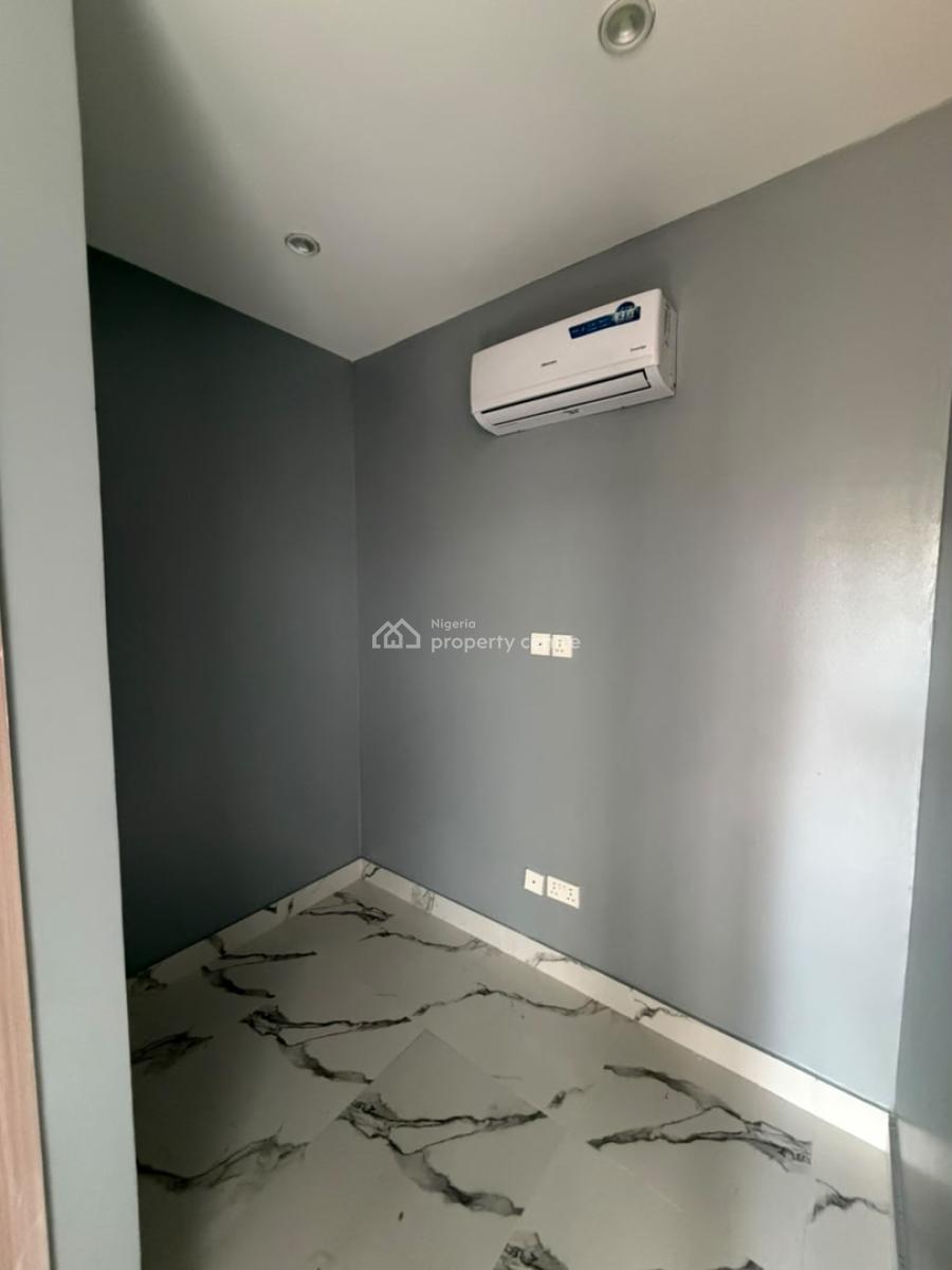 4 Bedroom with a Bq, Lekki Phase 1, Lekki Phase 1, Lekki, Lagos, House for Sale