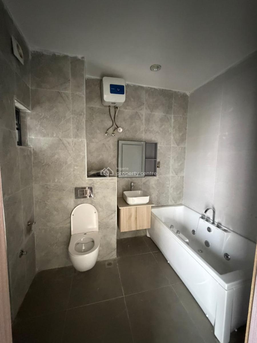 4 Bedroom with a Bq, Lekki Phase 1, Lekki Phase 1, Lekki, Lagos, House for Sale