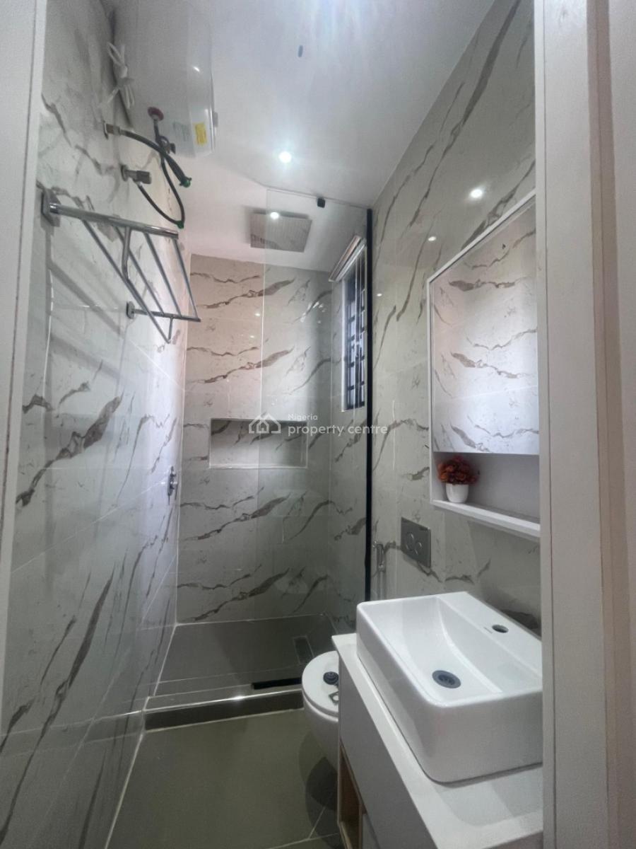 2 Bedroom Apartment with Pool and Gym, Oniru, Victoria Island (vi), Lagos, Block of Flats for Sale