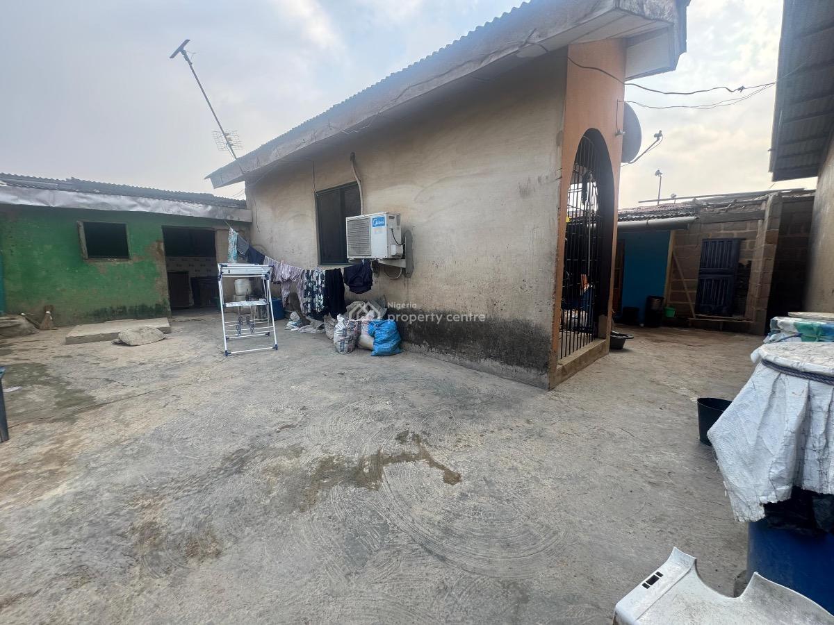 350sqm with a Demolishable Structure, Ojodu, Lagos, Residential Land for Sale