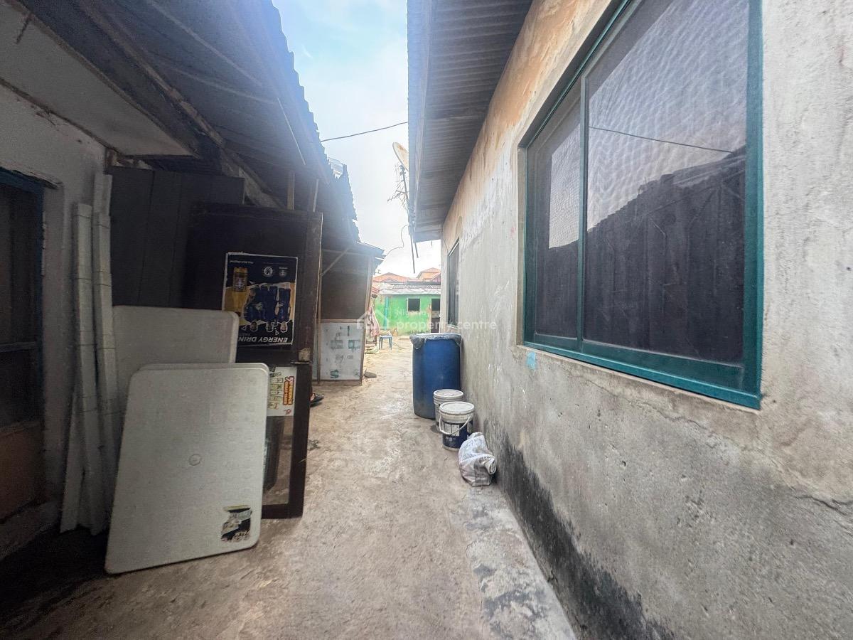 350sqm with a Demolishable Structure, Ojodu, Lagos, Residential Land for Sale
