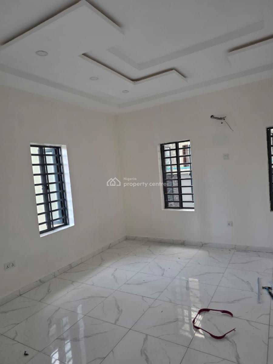 Spacious and Luxury 2 Bedroom Flat with Fitted Kitchen, Badore Road, Badore, Ajah, Lagos, Flat / Apartment for Rent