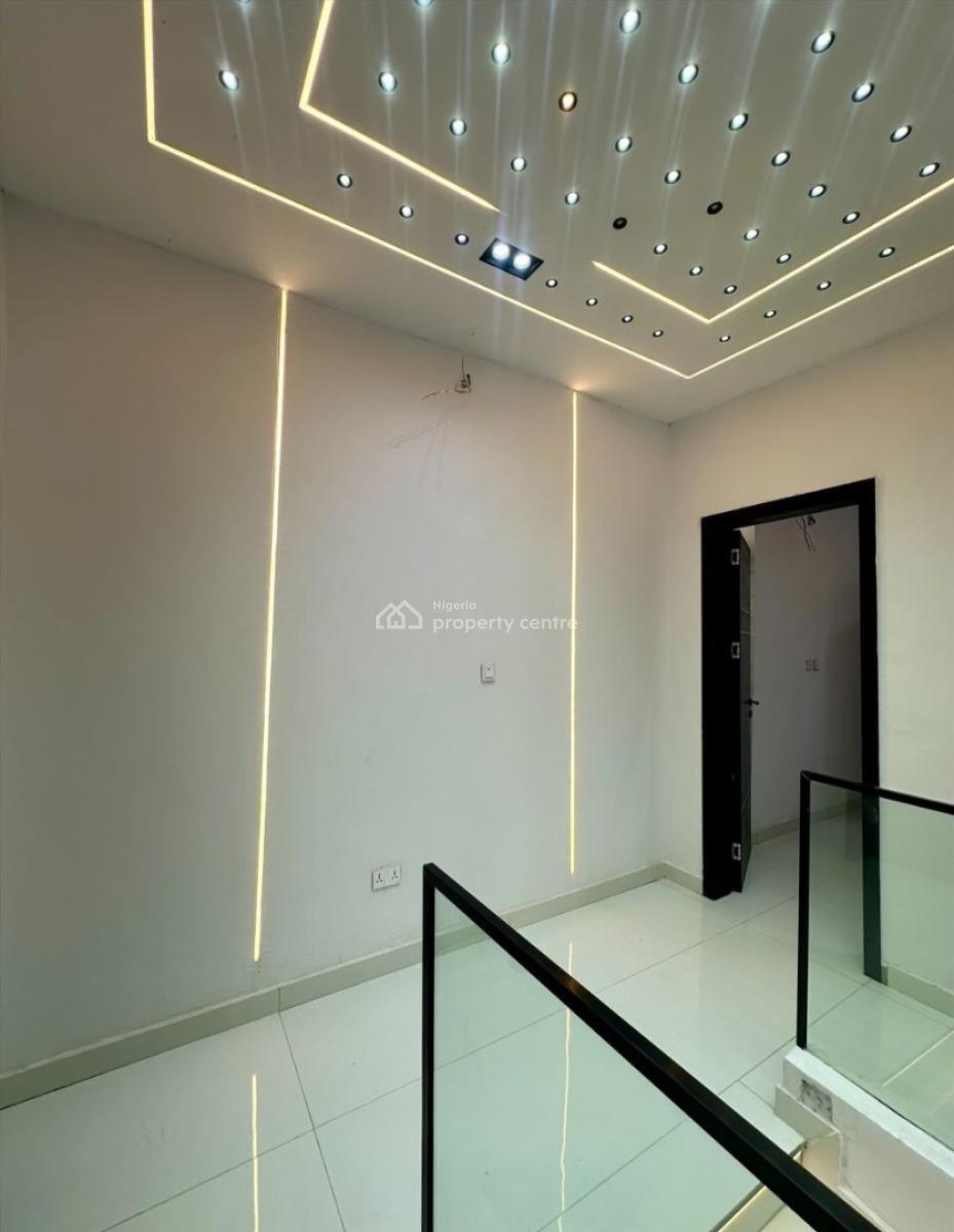 Executive  4-bedrooms Fully Detached Duplex with Bq, Ikota, Lekki, Lagos, Detached Duplex for Sale