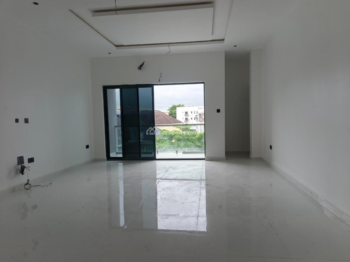 2 Bedroom with Bq, Lekki Phase 1, Lekki, Lagos, Flat / Apartment for Sale