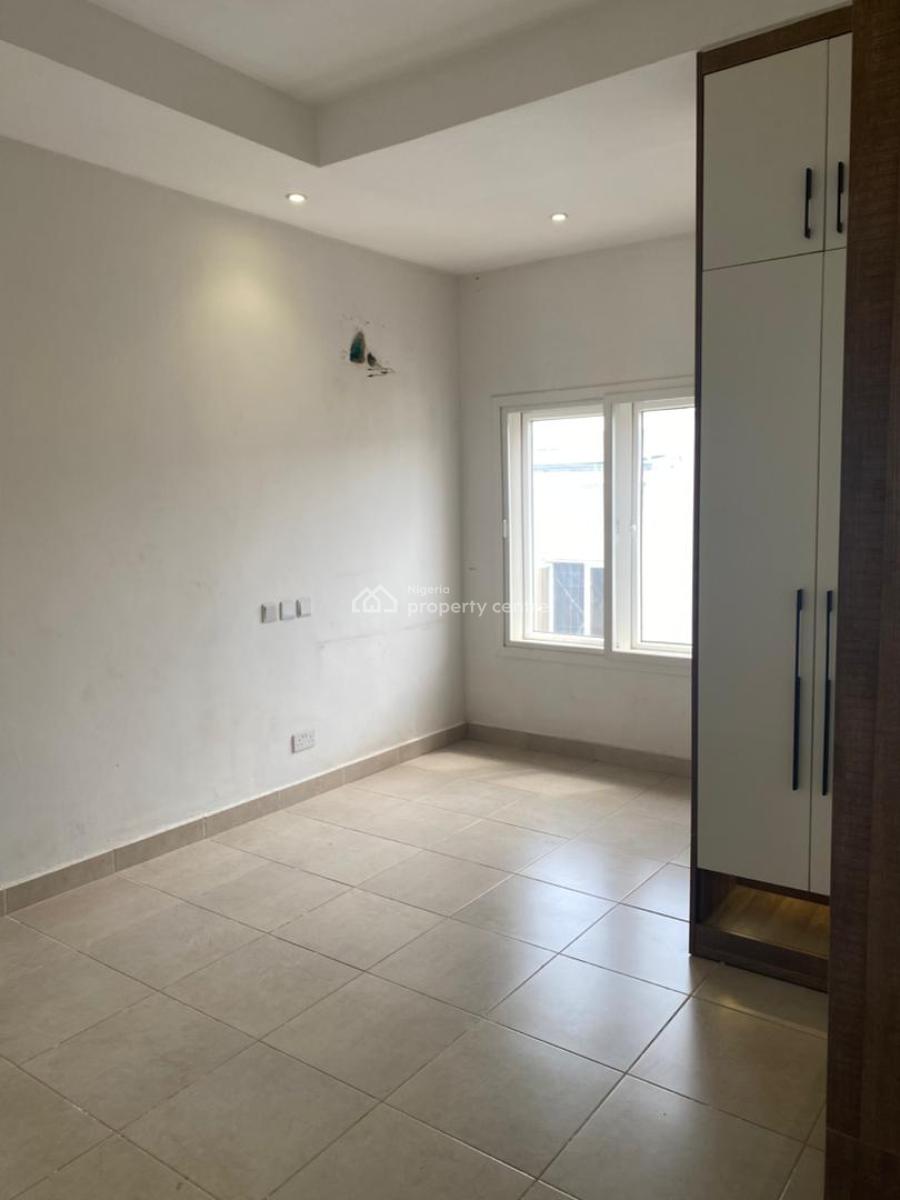 Sharp 2 Bedroom Flat, Bilaard Realty Estate, Life Camp, Abuja, Flat / Apartment for Rent