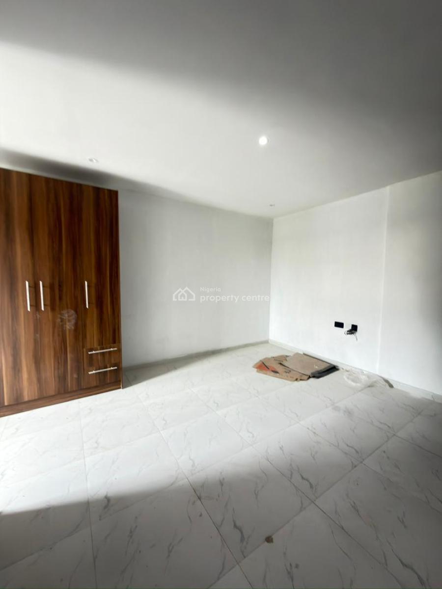 2 Bedroom Apartment, Lekki Phase 1, Lekki, Lagos, Flat / Apartment for Rent