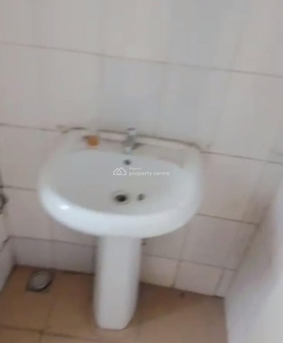Ground Floor of a Very Busy Commercial Plaza, Utako, Abuja, Plaza / Complex / Mall for Rent