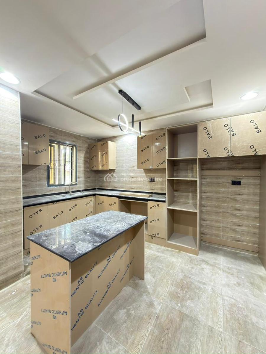 4 Bedroom Maisonette, Lekki, Lagos, Flat / Apartment for Rent