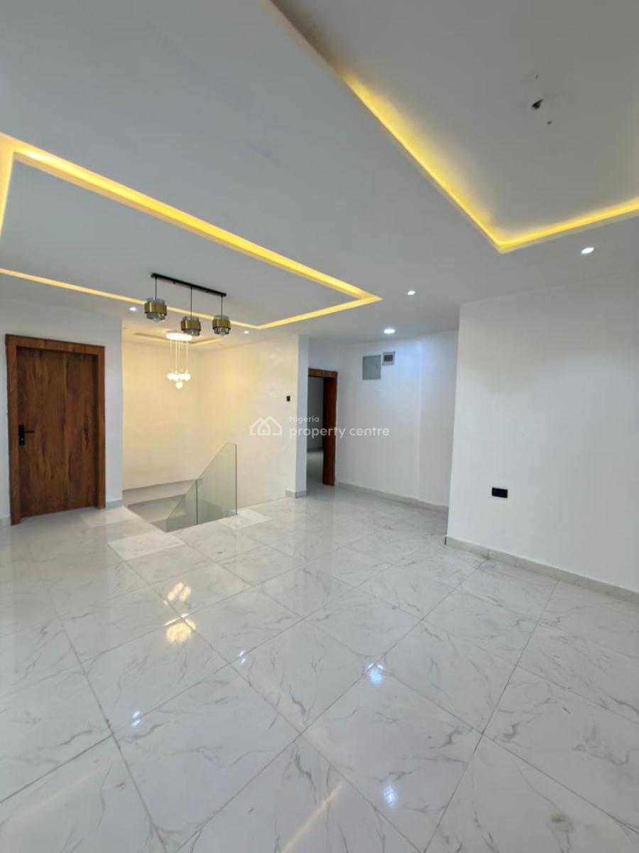 4 Bedroom Maisonette, Lekki, Lagos, Flat / Apartment for Rent