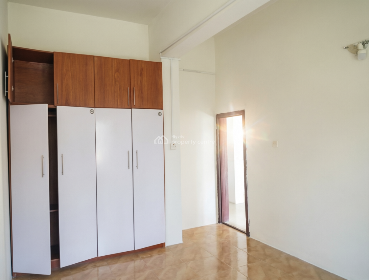 Nice 2 Bedroom Flat, Ajiwe, Ajah, Lagos, Flat / Apartment for Rent