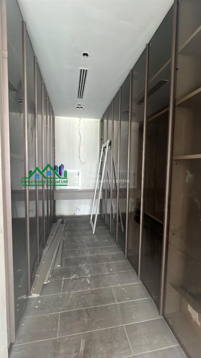 Contemporary 4bedroom Penthouse with Two Boys Quarters, Ikoyi, Lagos, Flat / Apartment for Sale
