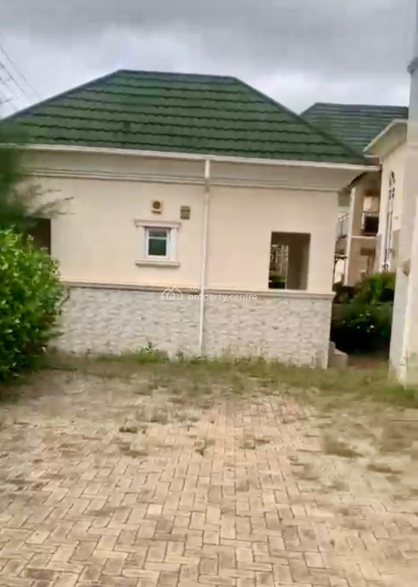 Mansion in Well Secured Location + B Q, Katampe (main), Katampe, Abuja, Detached Duplex for Sale
