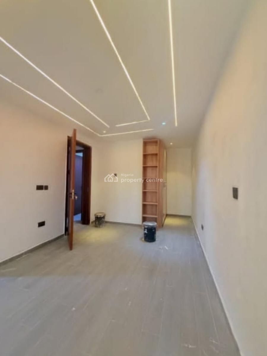 4 Bedroom Semi Detached Duplex with a Bq, Yaba, Lagos, Semi-detached Duplex for Sale