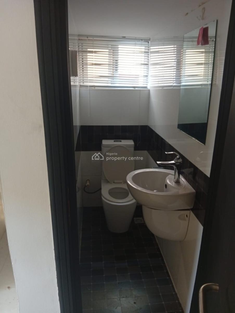 Beautiful and Serviced 2 Bedroom Apartment, Lekki Phase 1, Lekki, Lagos, Flat / Apartment for Rent