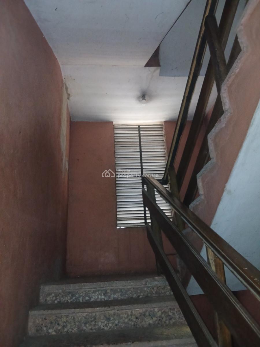Fantastic Lovely Executive 3 Bedroom Apartment, Yaba, Lagos, Flat / Apartment for Rent