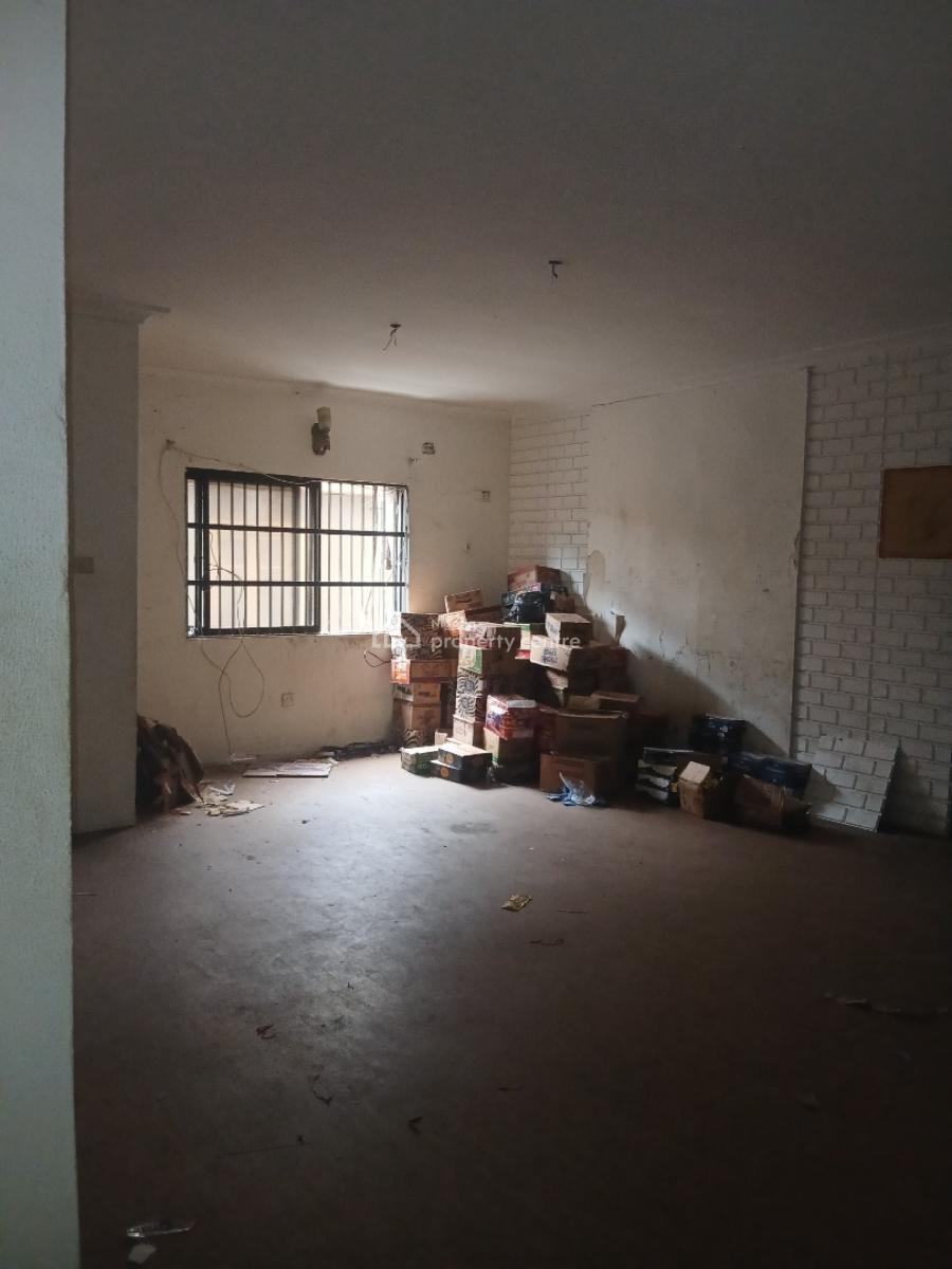 Fantastic Lovely Executive 3 Bedroom Apartment, Yaba, Lagos, Flat / Apartment for Rent