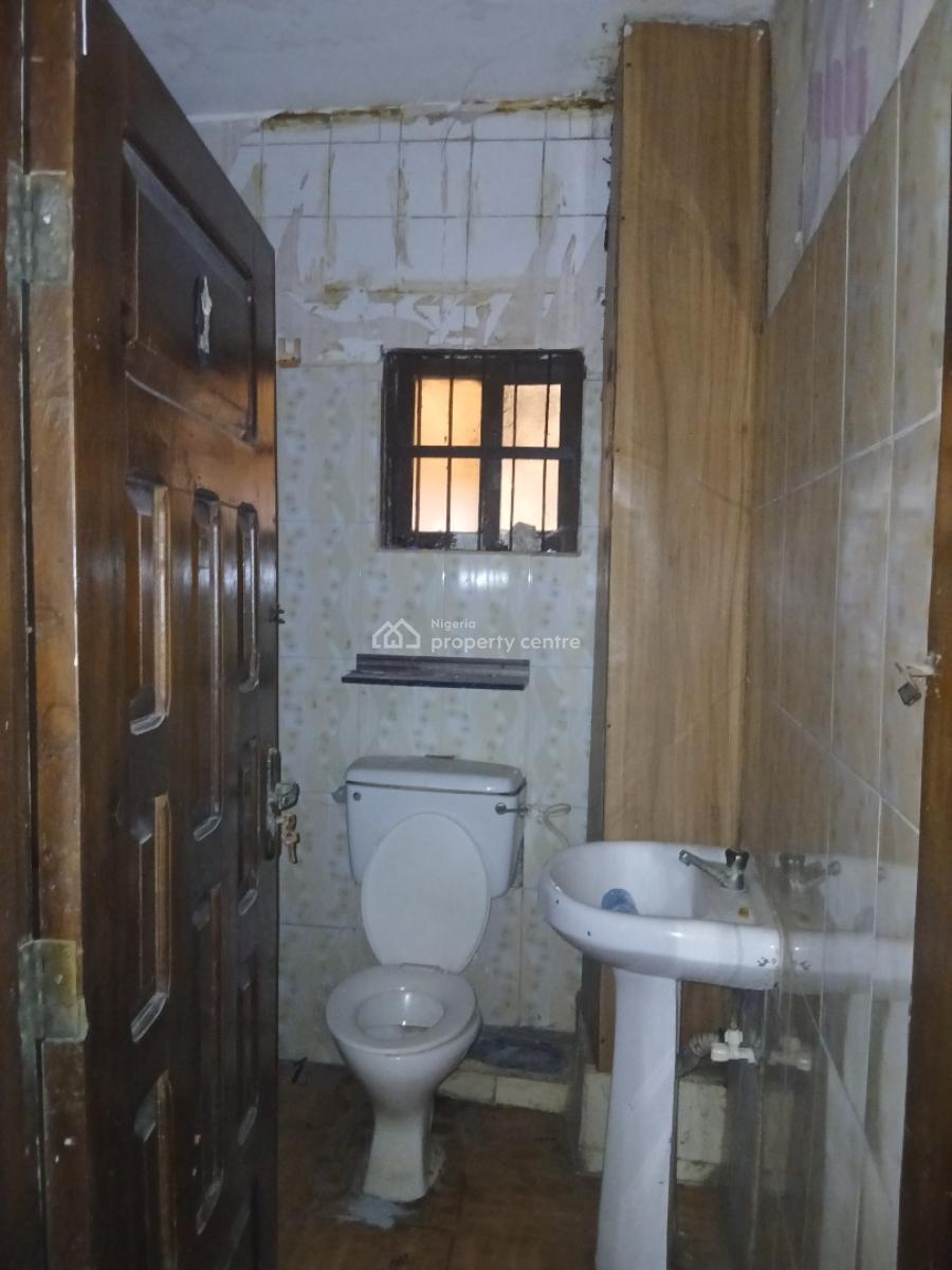 Fantastic Lovely Executive 3 Bedroom Apartment, Yaba, Lagos, Flat / Apartment for Rent