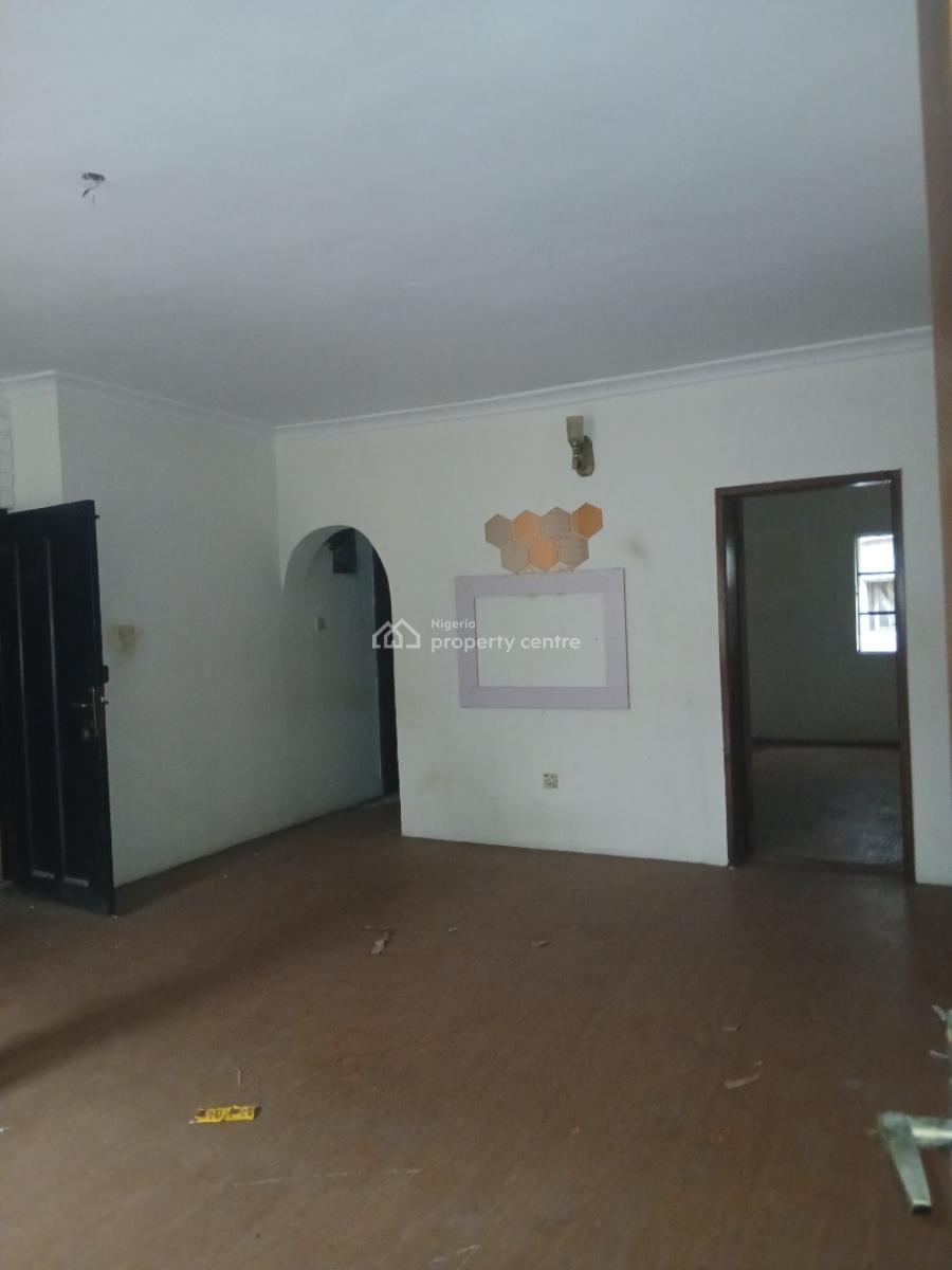 Fantastic Lovely Executive 3 Bedroom Apartment, Yaba, Lagos, Flat / Apartment for Rent