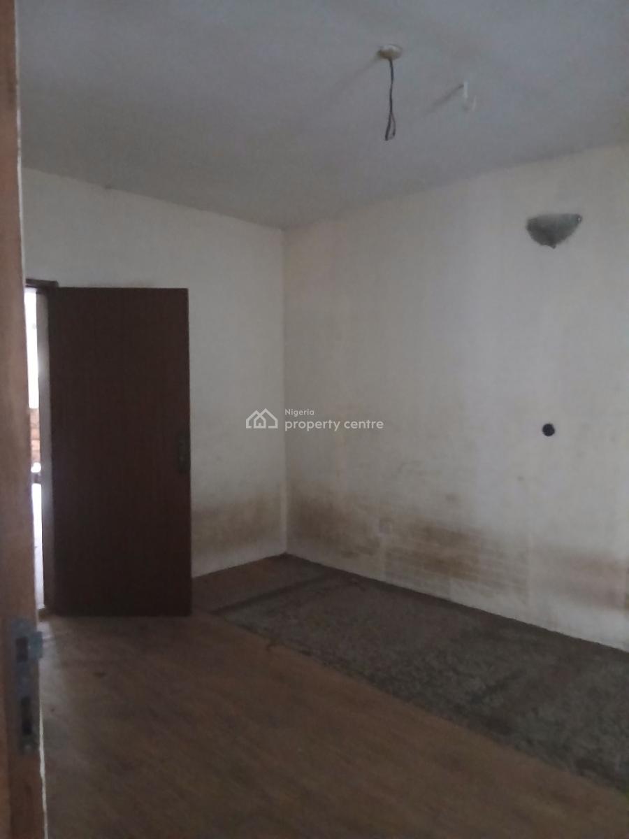 Fantastic Lovely Executive 3 Bedroom Apartment, Yaba, Lagos, Flat / Apartment for Rent