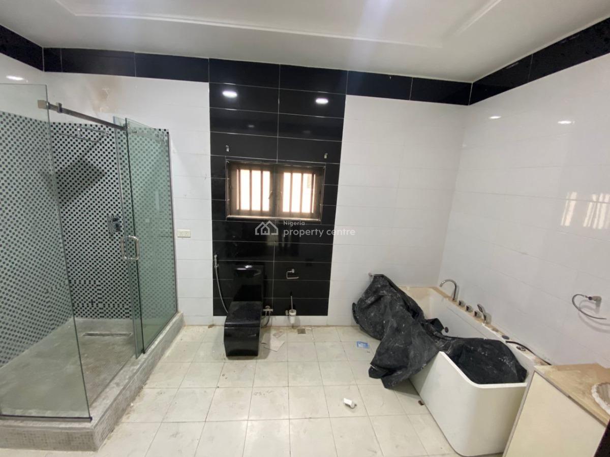 a Spacious 5 Bedroom Detached House in a Gated Compound, Ikeja Gra, Ikeja, Lagos, Detached Duplex for Rent
