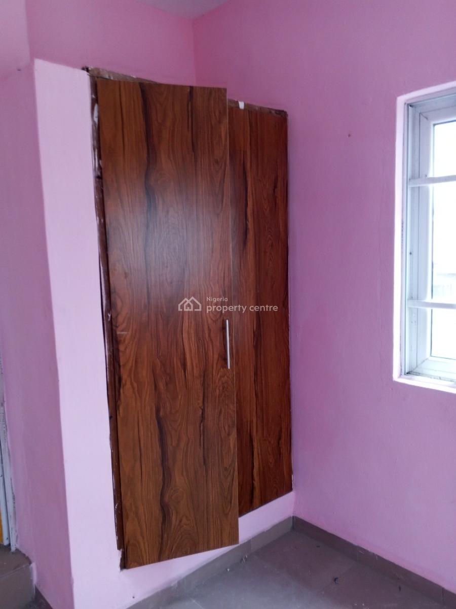 Newly Built 2 Bedroom Apartment, Aiyelegun Bucknor Estate, Isolo, Lagos, Flat / Apartment for Rent