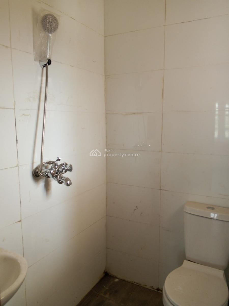 Newly Built 2 Bedroom Apartment, Aiyelegun Bucknor Estate, Isolo, Lagos, Flat / Apartment for Rent