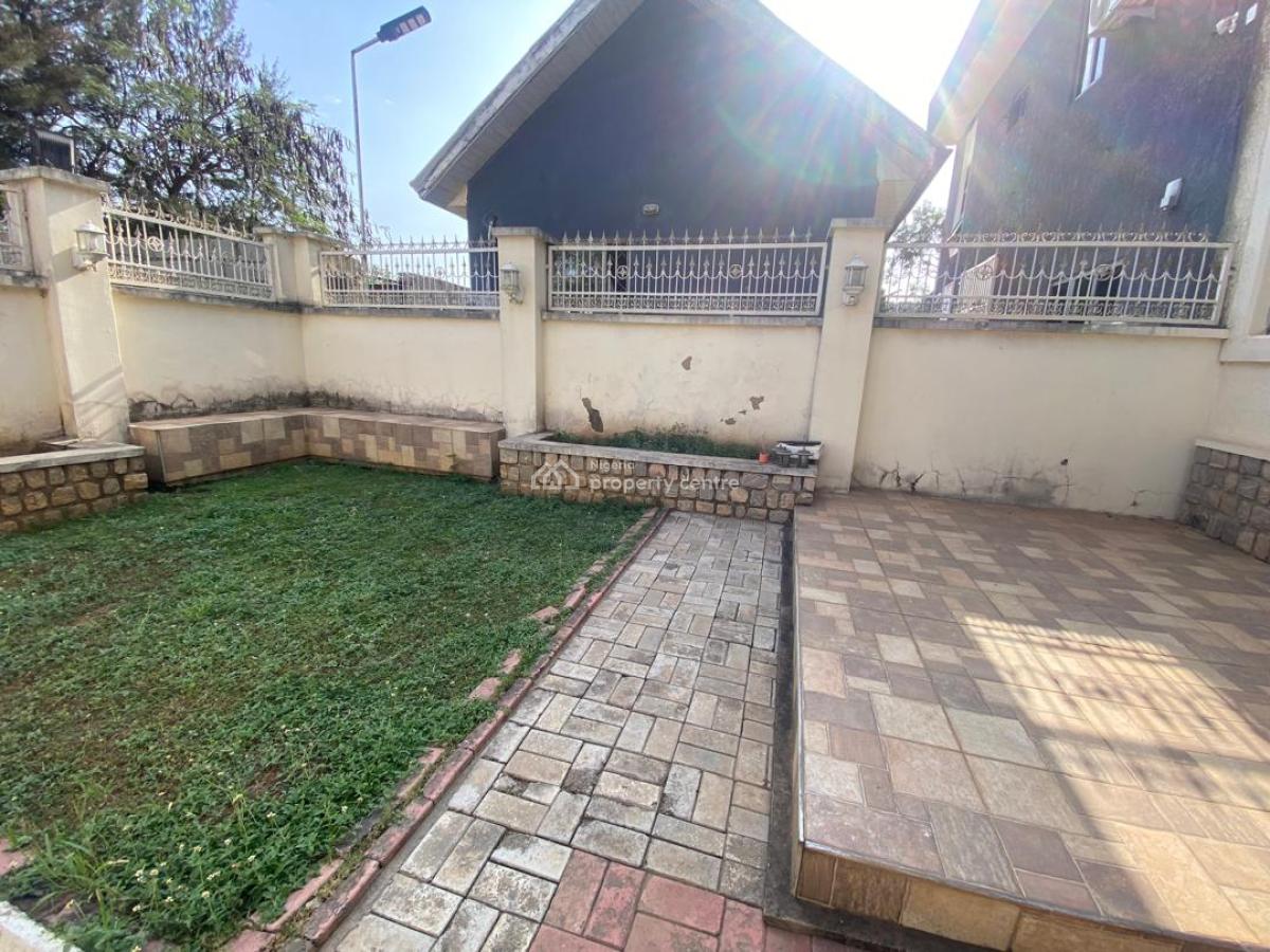 Standard 3 Bedroom Semi Detached Duplex with Bq, Legislative Qtrs Zone D First Gate, Apo, Abuja, Semi-detached Duplex for Rent