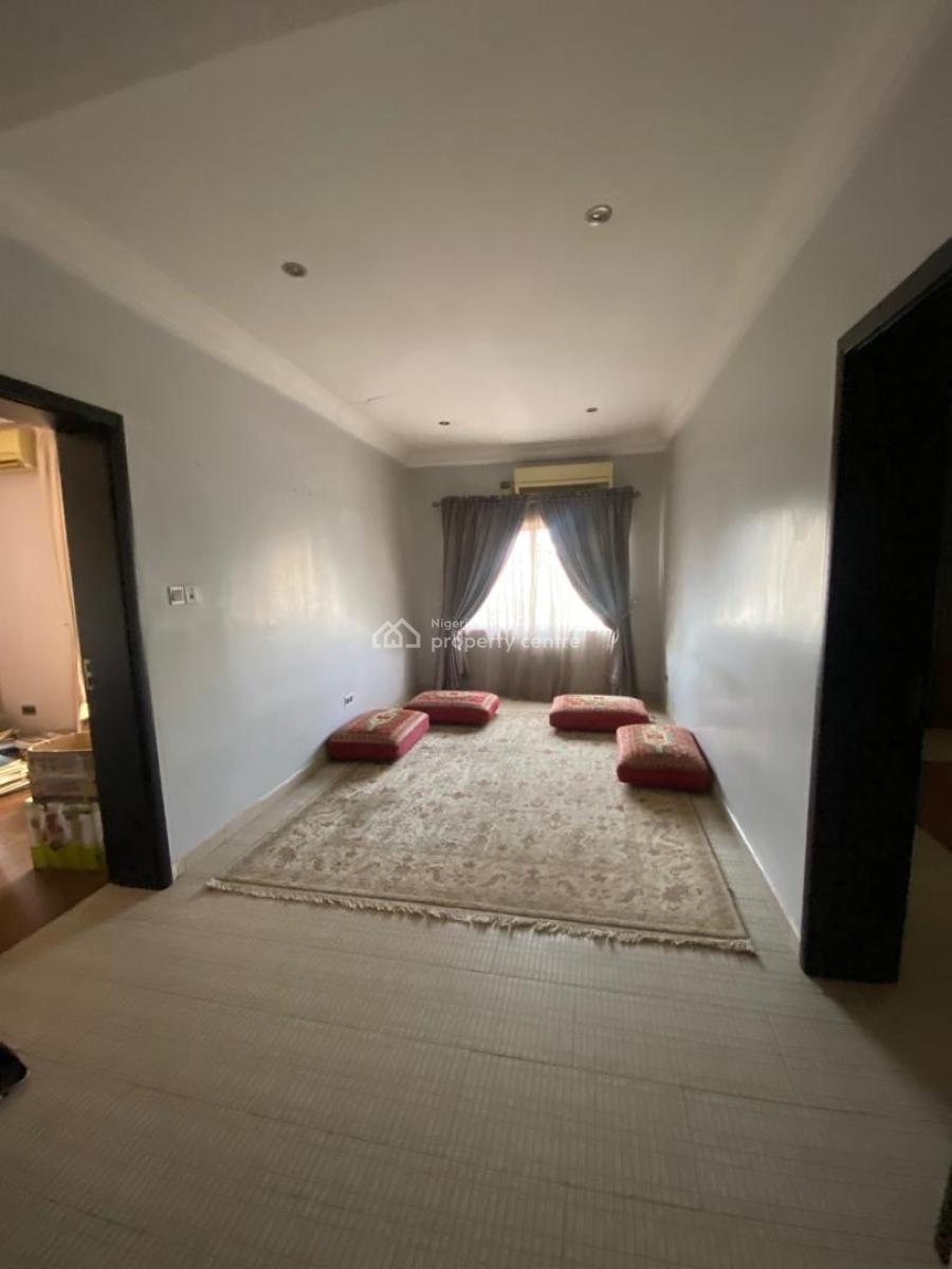Standard 3 Bedroom Semi Detached Duplex with Bq, Legislative Qtrs Zone D First Gate, Apo, Abuja, Semi-detached Duplex for Rent