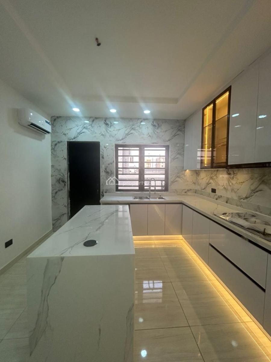 3 Bedroom Maisonette in Lekki Phase 1, Lekki Phase 1, Lekki, Lagos, Flat / Apartment for Sale