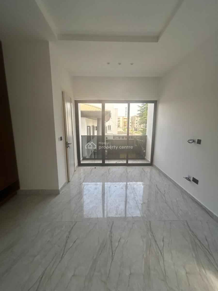 3 Bedroom Maisonette, Lekki Phase 1, Lekki, Lagos, Flat / Apartment for Sale